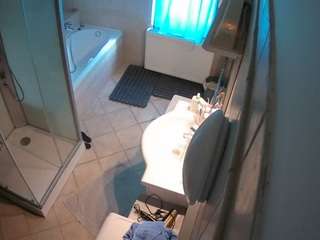 Julmodels Bathroom 2nd Floor-2